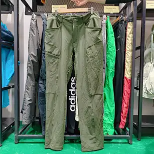 pantalones usados ​​para la venta